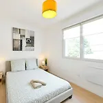 Lägenhet La Maison Celeste Jardin Et Charme En Hauteur *