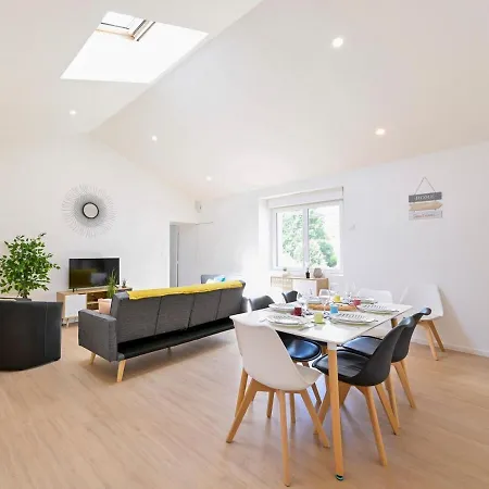 Apartamento La Maison Celeste Jardin Et Charme En Hauteur Cholet