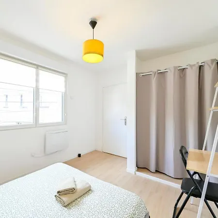 La Maison Celeste Jardin Et Charme En Hauteur 绍莱