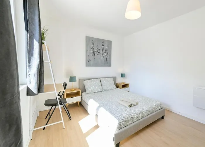 La Maison Celeste Jardin Et Charme En Hauteur Lejlighed